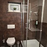 Hexamer Apartman Monzingen